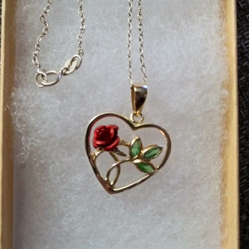 Vintage Sterling Silver Heart w/3-D Rose Necklace - Picture 7 of 11